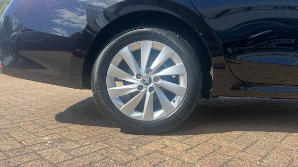 Used Skoda Octavia 2025 for sale - 75467311: Photo 19