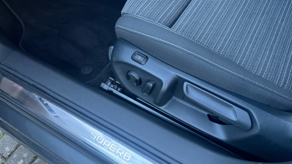 Used Skoda Superb 2024 for sale - 76872821: Photo 29