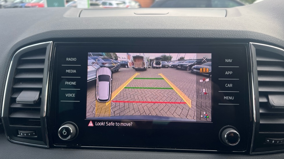 Used Skoda Karoq 2024 for sale - 76869729: Photo 22