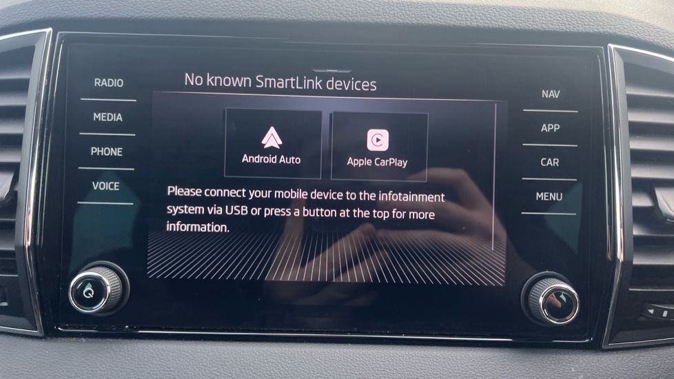 Used Skoda Karoq 2024 for sale - 76869729: Photo 28