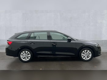 Used Skoda Octavia 2025 for sale - 76873592: Photo