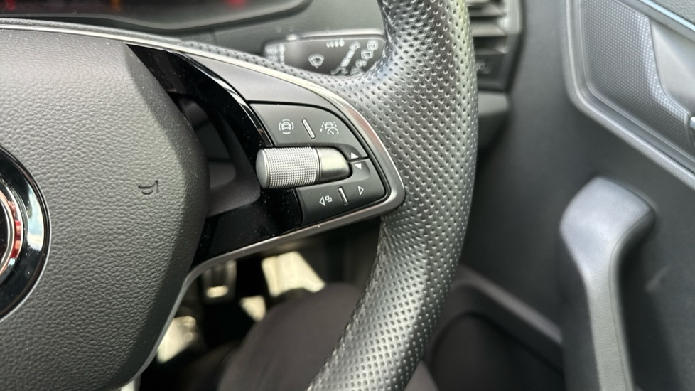 Used Skoda Karoq 2024 for sale - 76869259: Photo 22