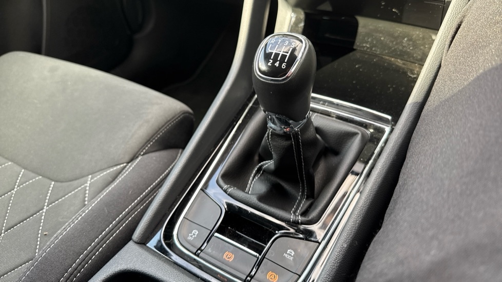 Used Skoda Karoq 2024 for sale - 76869259: Photo 28