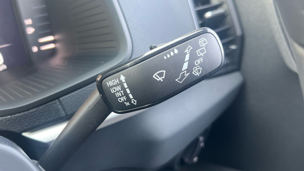 Used Skoda Karoq 2025 for sale - 76580141: Photo 37