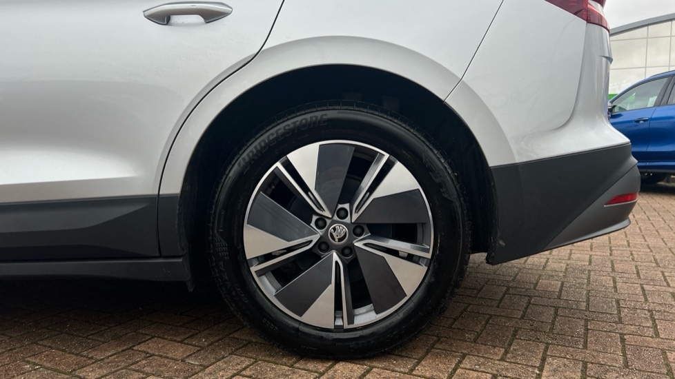 Used Skoda Enyaq 2025 for sale - 76869989: Photo 18