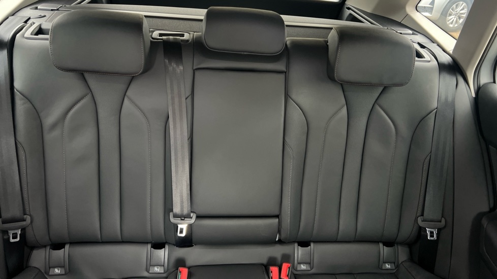 Used Skoda Enyaq 2025 for sale - 76869989: Photo 32