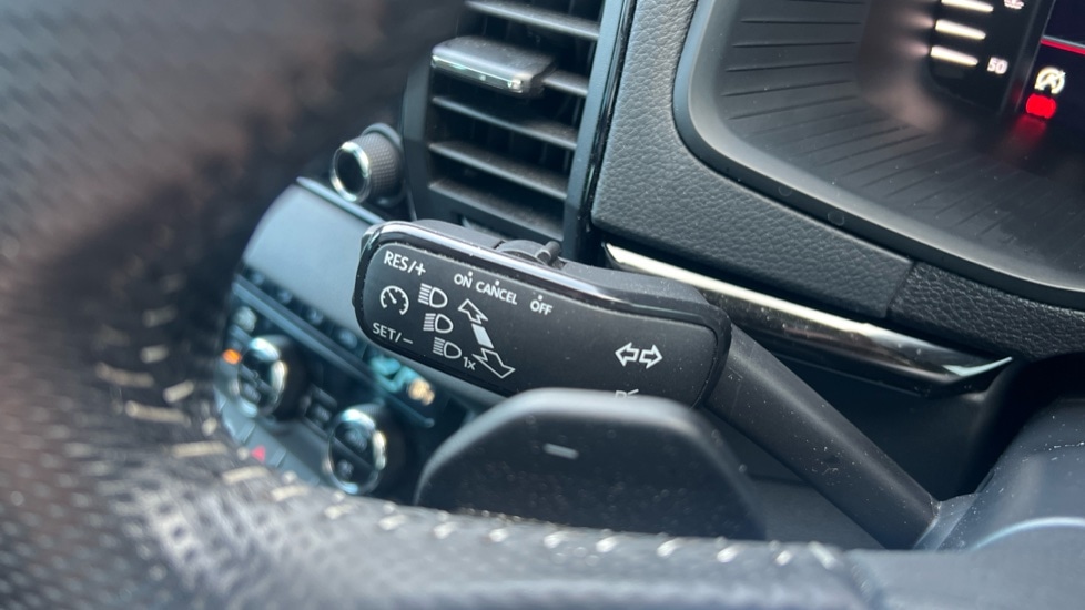 Used Skoda Karoq 2023 for sale - 76684416: Photo 36