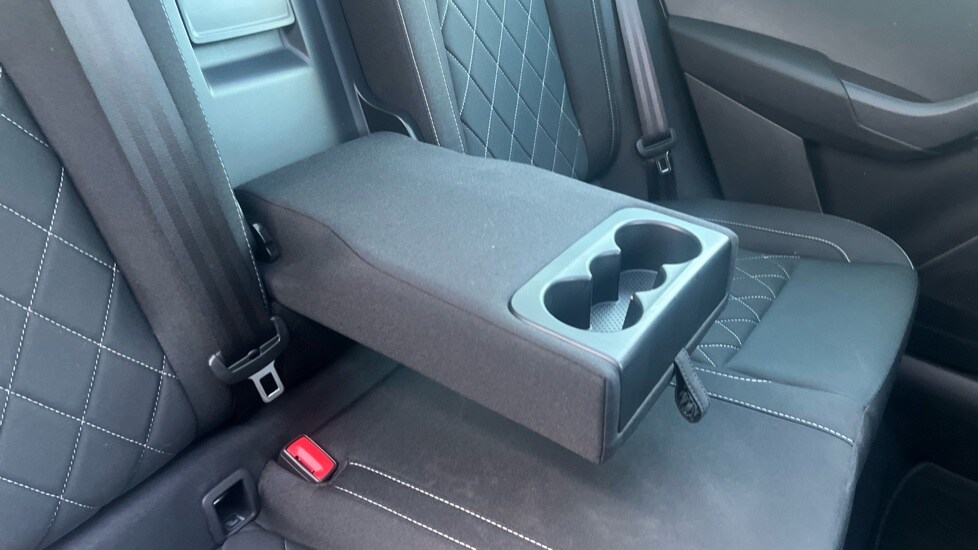 Used Skoda Karoq 2024 for sale - 76872264: Photo 31