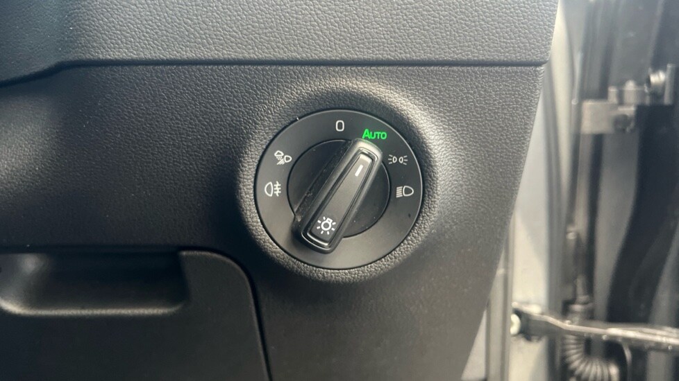 Used Skoda Karoq 2024 for sale - 76872264: Photo 36