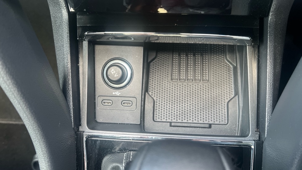 Used Skoda Karoq 2024 for sale - 76872264: Photo 45