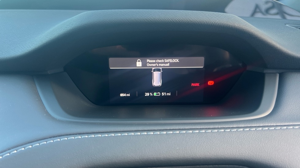 Used Skoda Enyaq 2025 for sale - 76870482: Photo 14