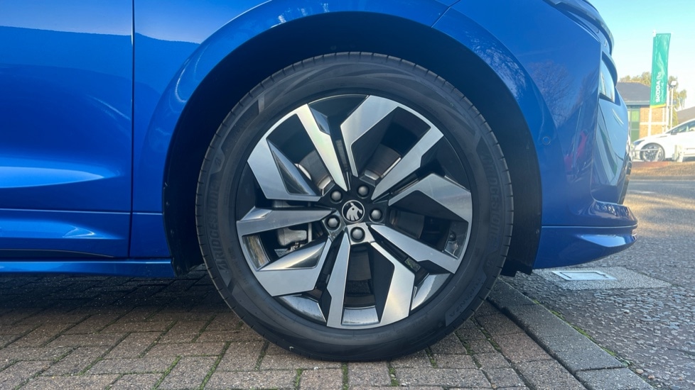 Used Skoda Enyaq 2025 for sale - 76870482: Photo 20