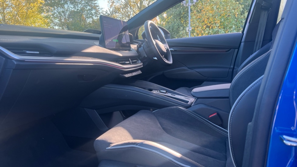 Used Skoda Enyaq 2025 for sale - 76870482: Photo 28