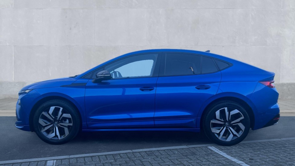 Used Skoda Enyaq 2025 for sale - 76870482: Photo 9