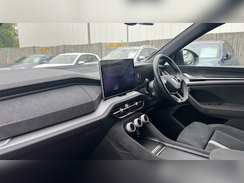Used Skoda Kodiaq 2024 for sale - 76124310: Photo