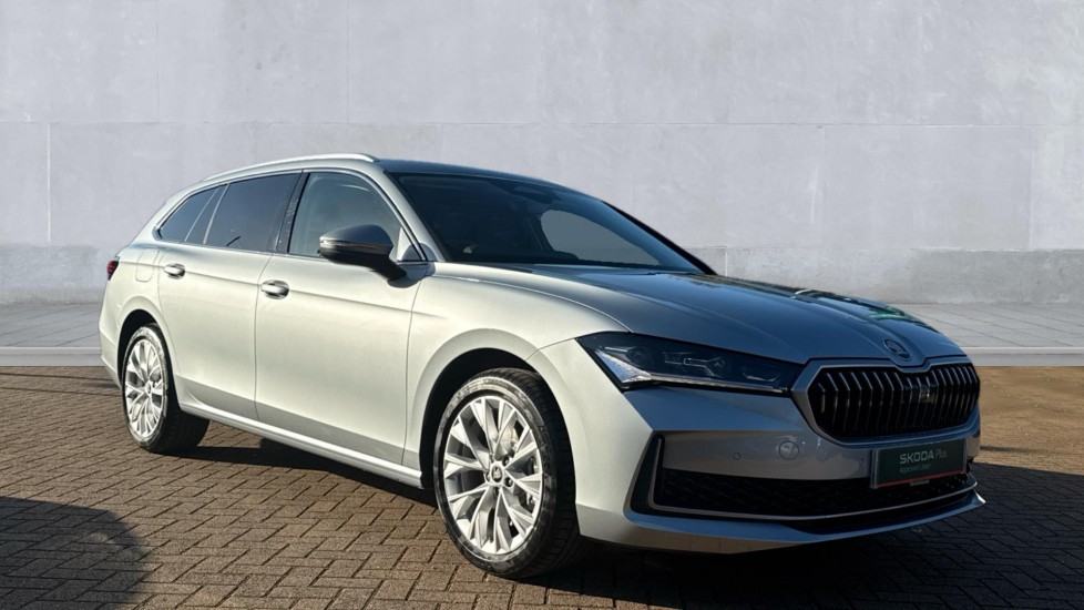 Used Skoda Superb 2025 for sale - 76229402: Photo 1