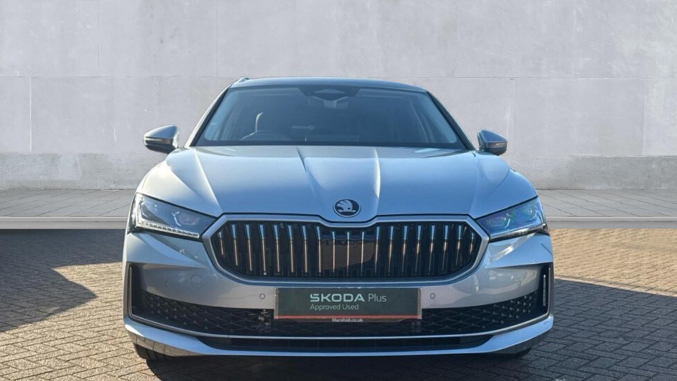 Used Skoda Superb 2025 for sale - 76229402: Photo 10