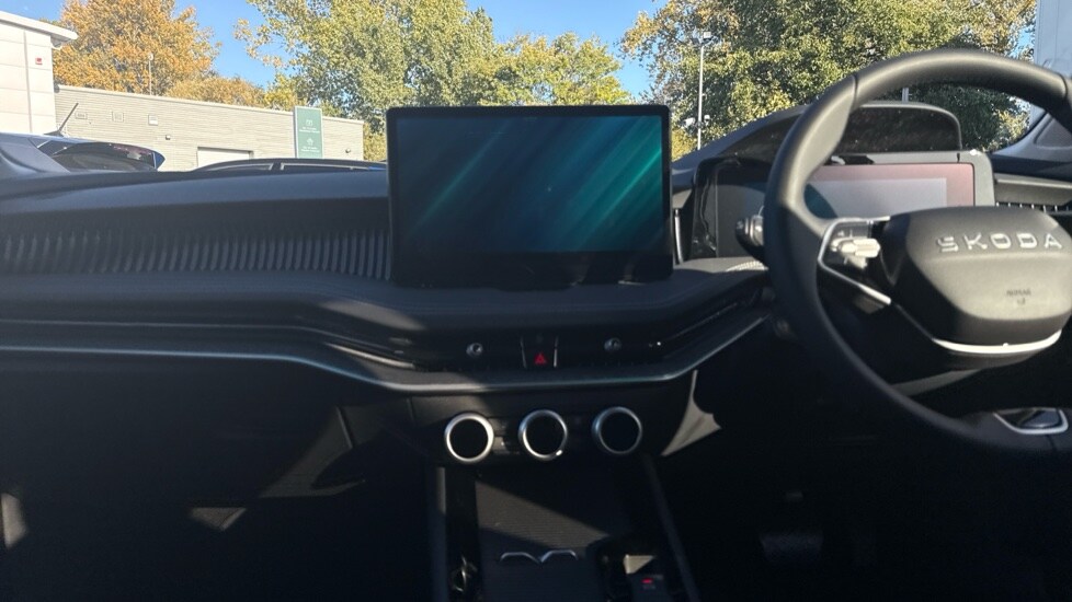 Used Skoda Superb 2025 for sale - 76229402: Photo 13