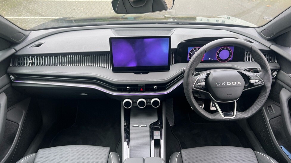 Used Skoda Superb 2025 for sale - 76873473: Photo 12