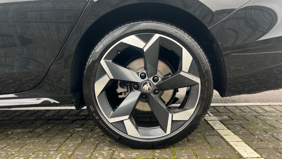 Used Skoda Superb 2025 for sale - 76873473: Photo 18