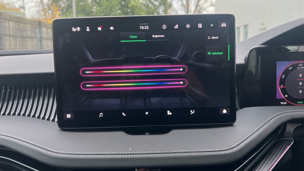 Used Skoda Superb 2025 for sale - 76873473: Photo 53