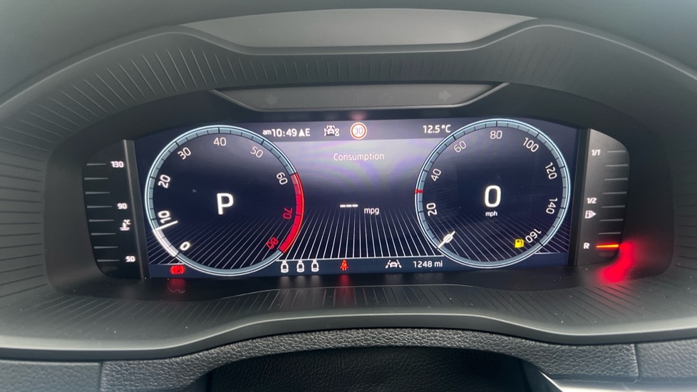 Used Skoda Karoq 2025 for sale - 76869223: Photo 14