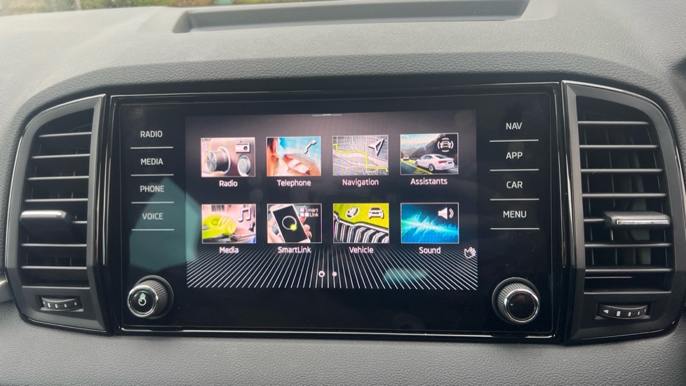 Used Skoda Karoq 2025 for sale - 76869223: Photo 24