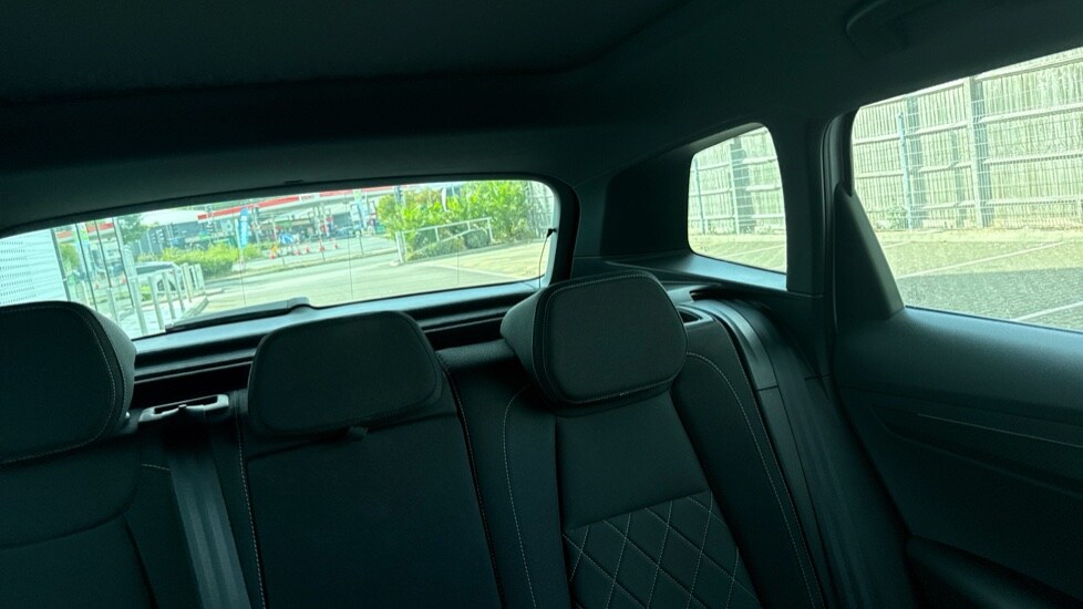 Used Skoda Karoq 2024 for sale - 76180231: Photo 14
