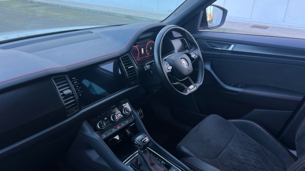 Used Skoda Kodiaq 2023 for sale - 76660849: Photo 2