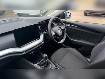 Used Skoda Octavia 2024 for sale - 76390029: Photo