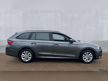 Used Skoda Octavia 2024 for sale - 76390029: Photo