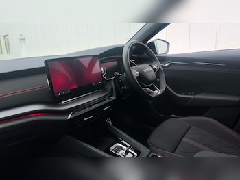 Used Skoda Octavia 2025 for sale - 76888655: Photo