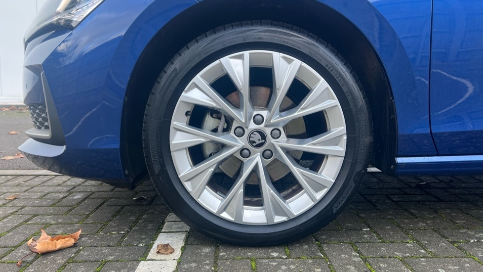 Used Skoda Superb 2025 for sale - 76872163: Photo 19