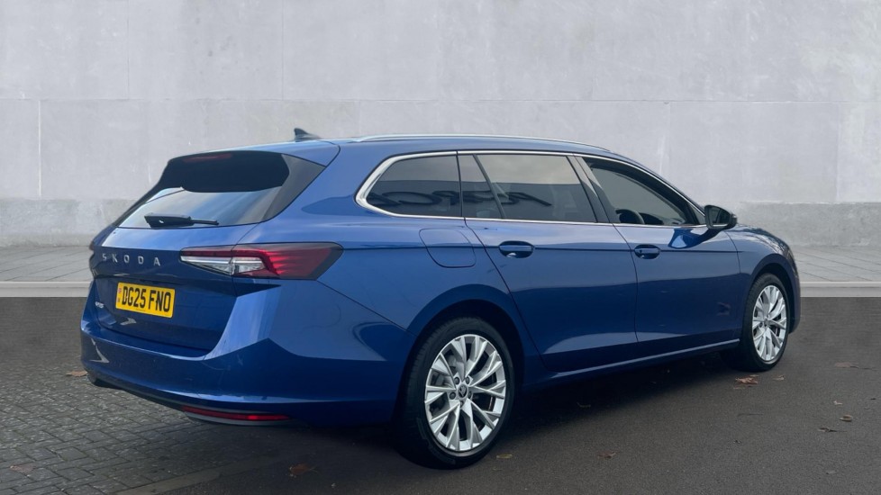 Used Skoda Superb 2025 for sale - 76872163: Photo 8