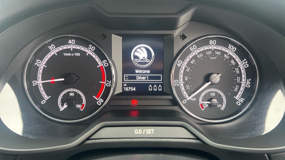 Used Skoda Octavia 2019 for sale - 76487381: Photo 14