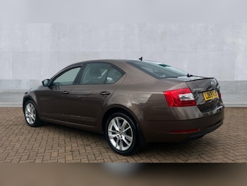 Used Skoda Octavia 2019 for sale - 76487381: Photo