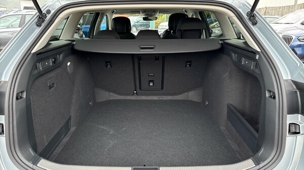 Used Skoda Superb 2025 for sale - 76015169: Photo 16