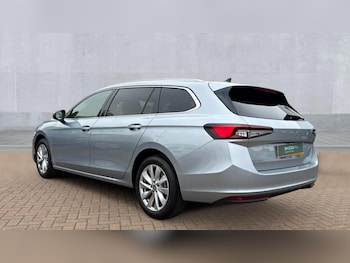 Used Skoda Superb 2025 for sale - 76015169: Photo 3