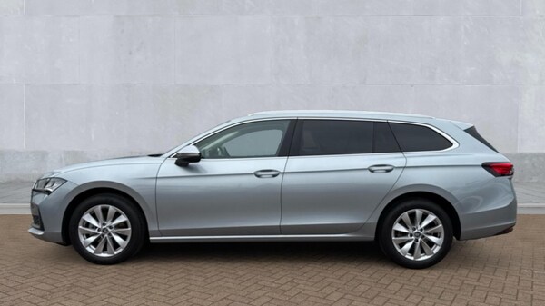 Used Skoda Superb 2025 for sale - 76015169: Photo 9
