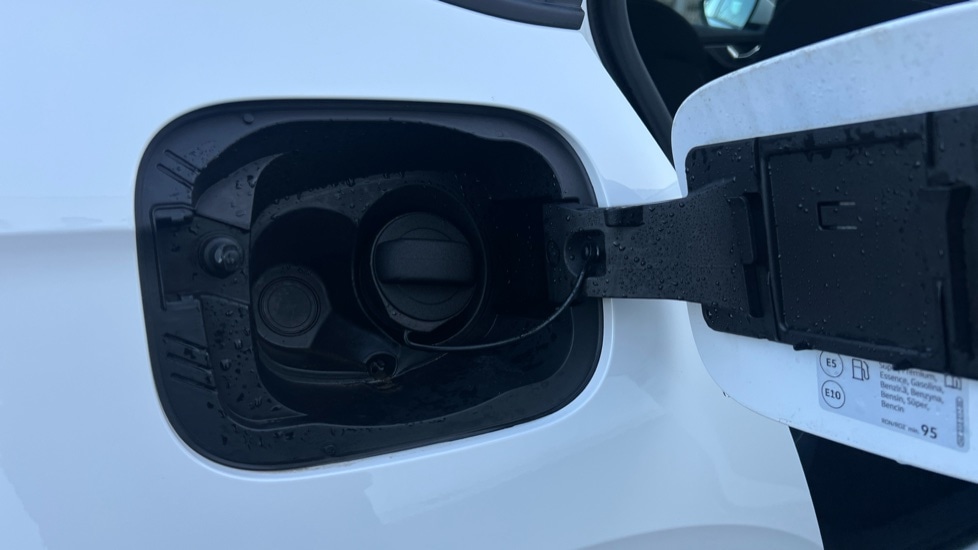 Used Skoda Kamiq 2025 for sale - 76872968: Photo 29