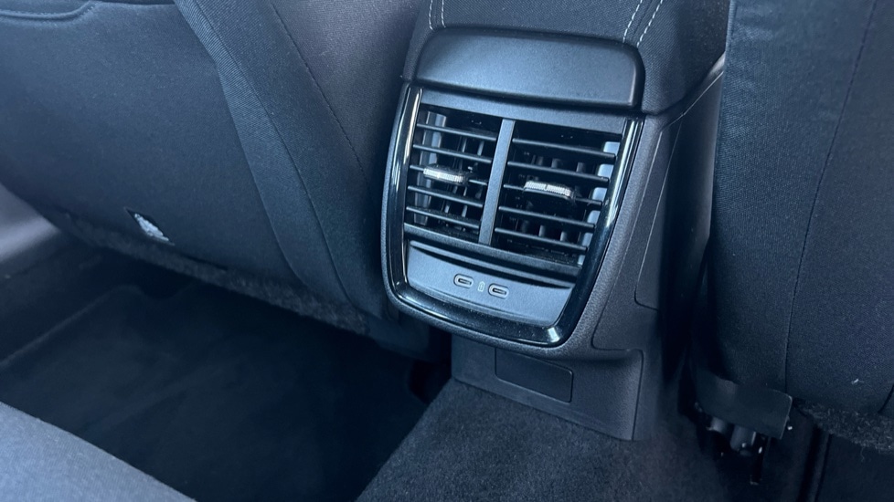 Used Skoda Kamiq 2025 for sale - 76872968: Photo 30