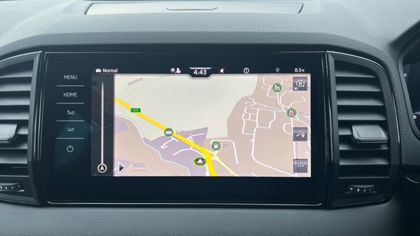 Used Skoda Karoq 2024 for sale - 75467338: Photo 27