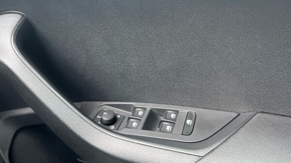 Used Skoda Karoq 2024 for sale - 75467338: Photo 28