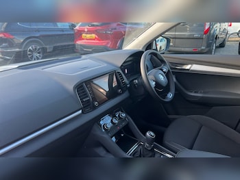 Used Skoda Karoq 2024 for sale - 75467364: Photo