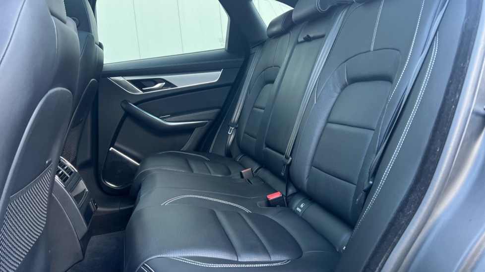 Used Jaguar F-Pace 2023 for sale - 76868674: Photo 14