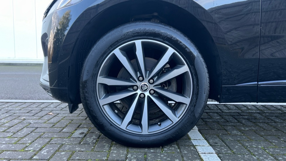 Used Jaguar F-Pace 2023 for sale - 76868674: Photo 17