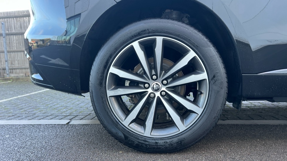 Used Jaguar F-Pace 2023 for sale - 76868674: Photo 19