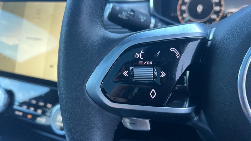 Used Jaguar F-Pace 2023 for sale - 76868674: Photo 23