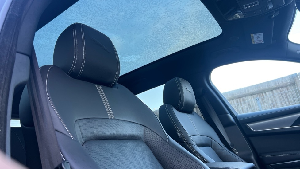 Used Jaguar F-Pace 2023 for sale - 76868674: Photo 31