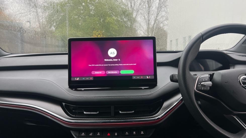 Used Skoda Enyaq 2025 for sale - 76874375: Photo 13